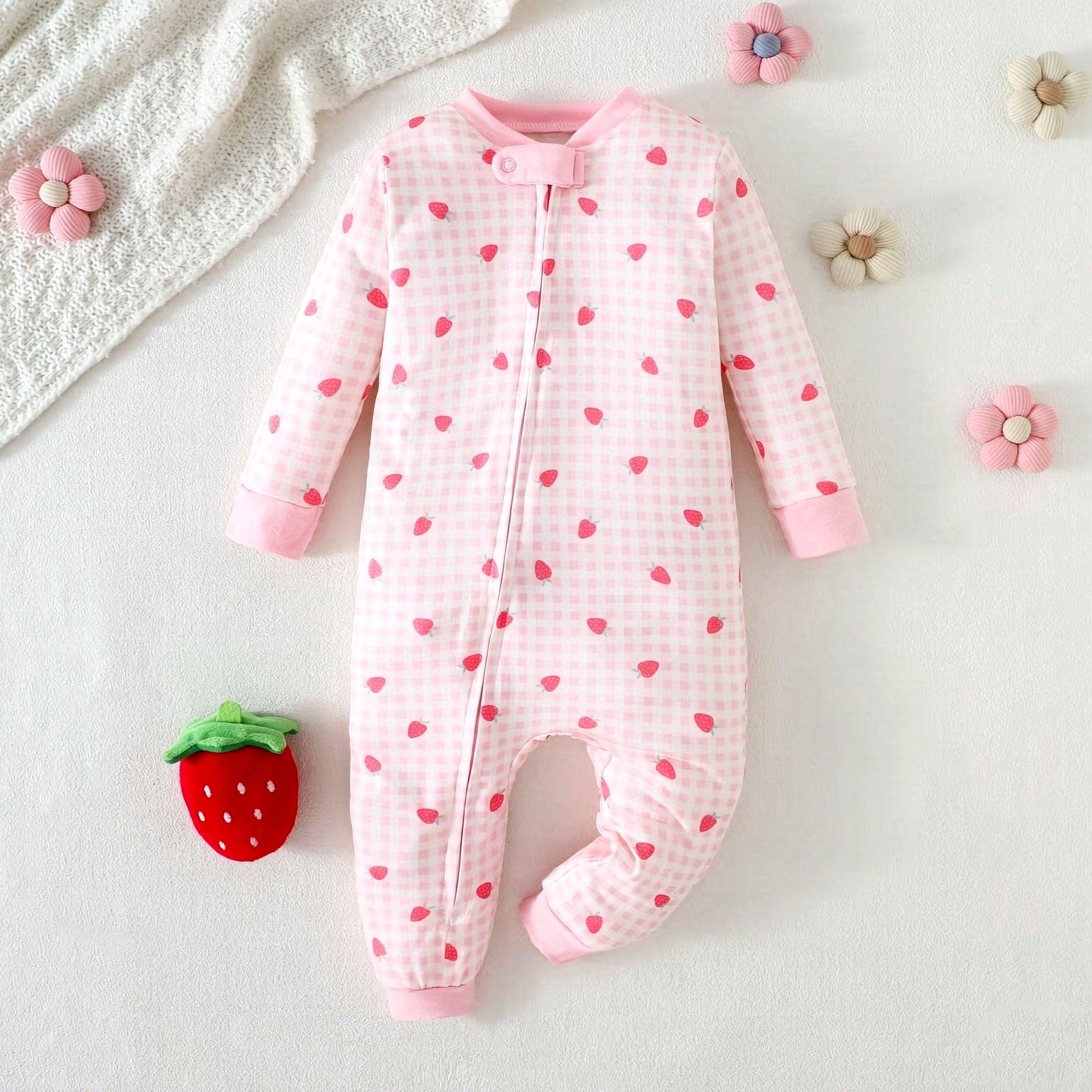 Pretty Strawberry Plaid Printed Long Sleeve Zipper Baby Jumpsuit
