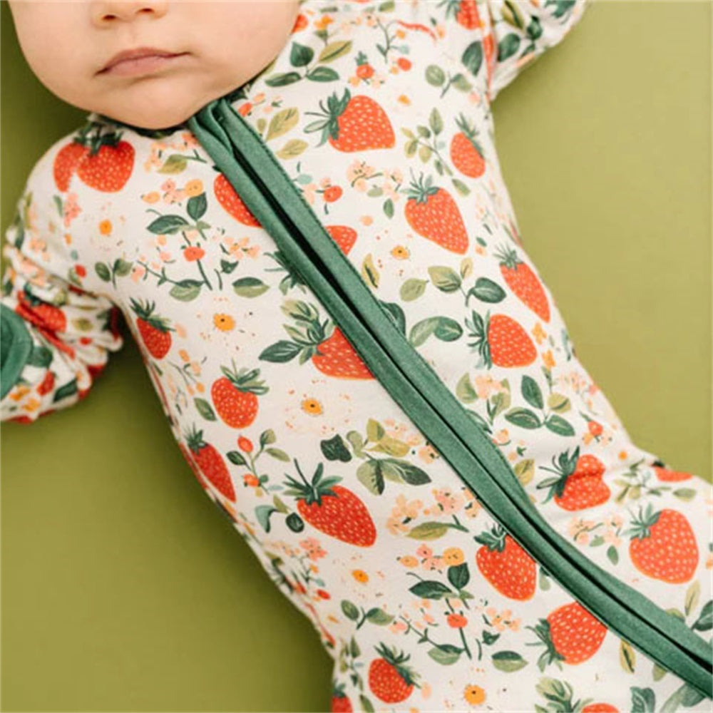 Vintage Strawberry Print Zipper Long Sleeve Baby Jumpsuit