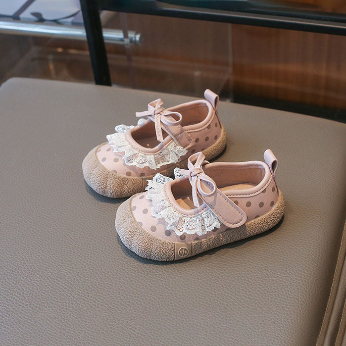 Sweet Lace Bow Polka Dot Hook And Loop Baby Shoes