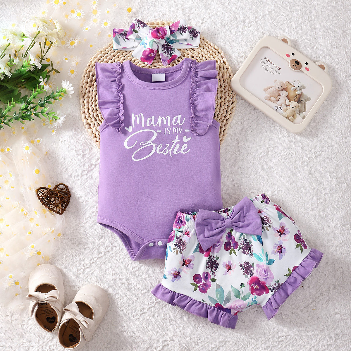 3PCS Chic Mama Is My Bestie Letter Floral Printed Baby Set