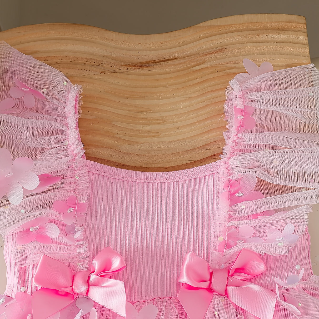 Gorgeous Floral Print Flounce Sleeve Baby Romper