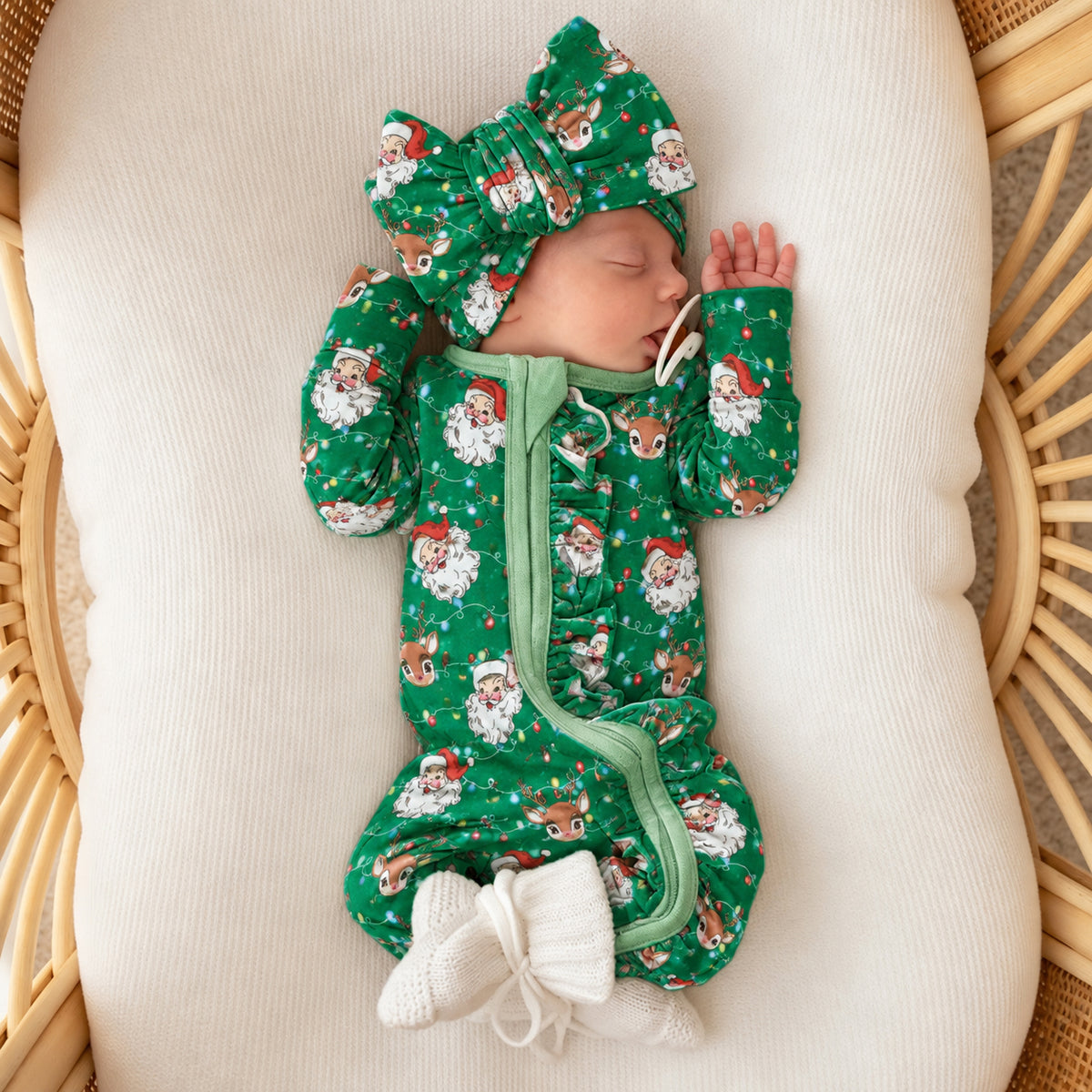 2PCS Lovely Santa Claus and Reindeer Print Baby Zipper Jumpsuit