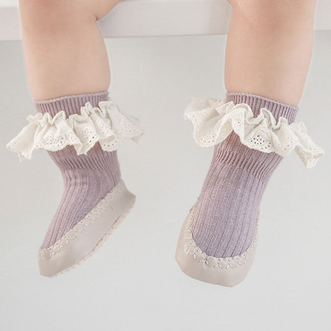 Lovely Lace Trim Soft Socks Integrated Baby Shoes