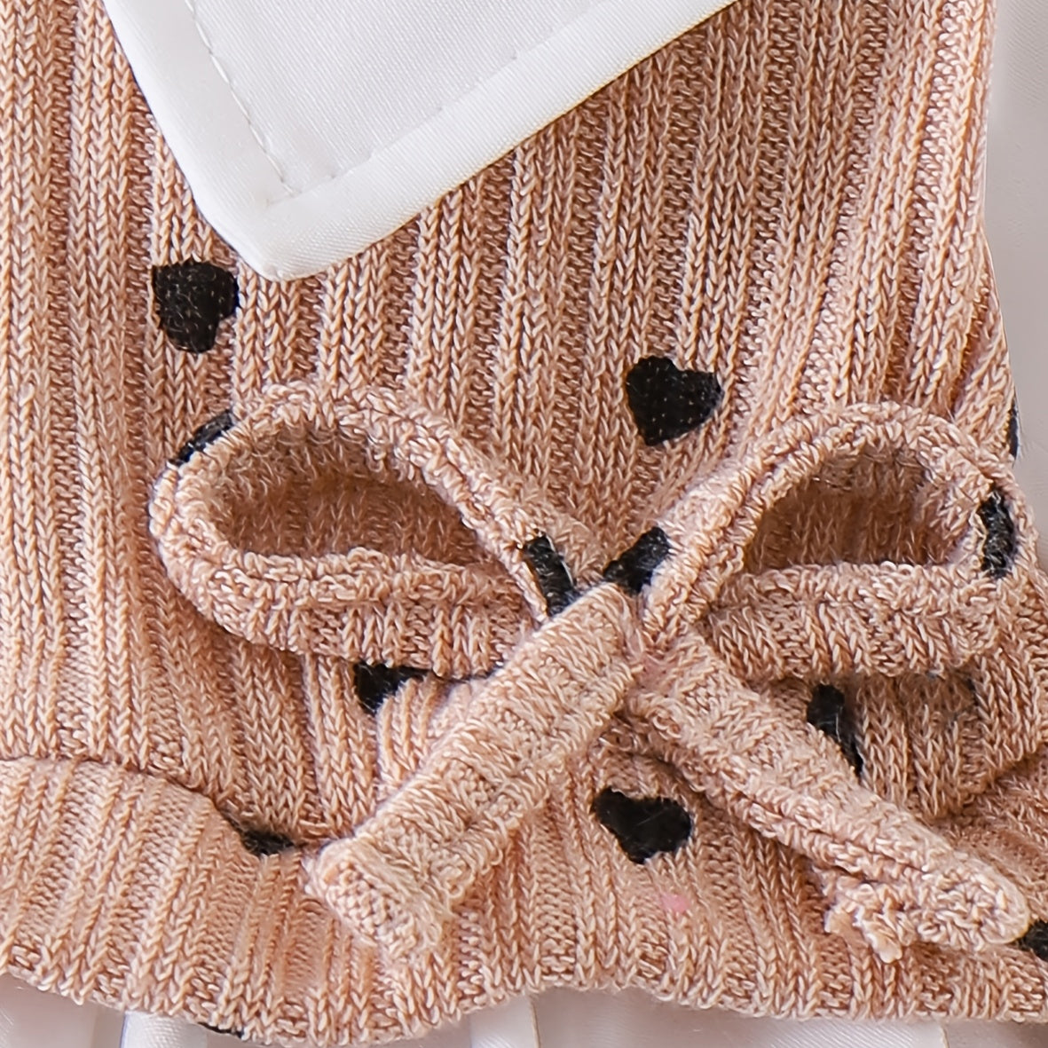 2PCS Charming Heart Print Bow Long Sleeve Baby Girl Set
