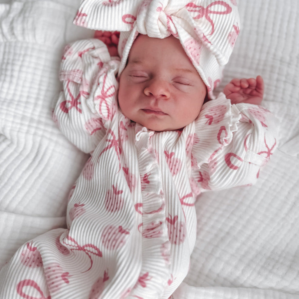 Strawberry and Bow Print Ruffle Long Sleeve Baby Jumpsuit
