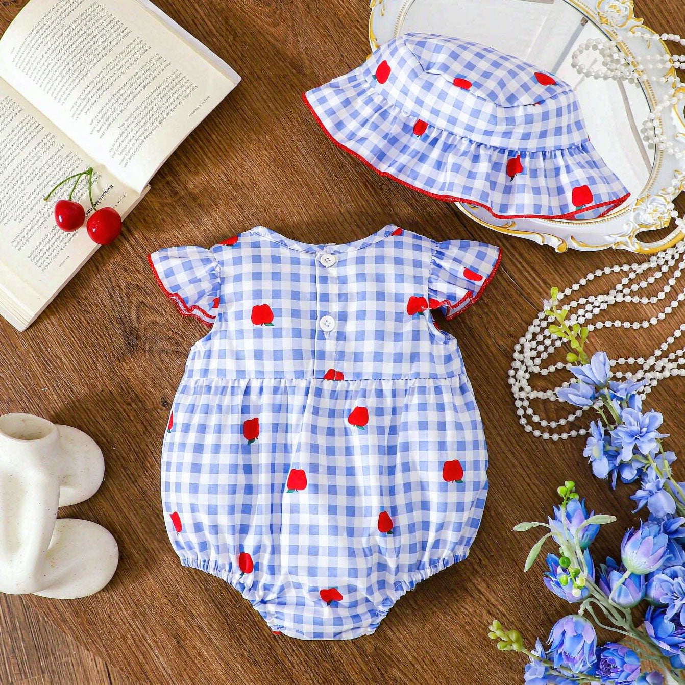 2PCS Lovely Apple and Plaid Print Flutter Sleeve Baby Romper