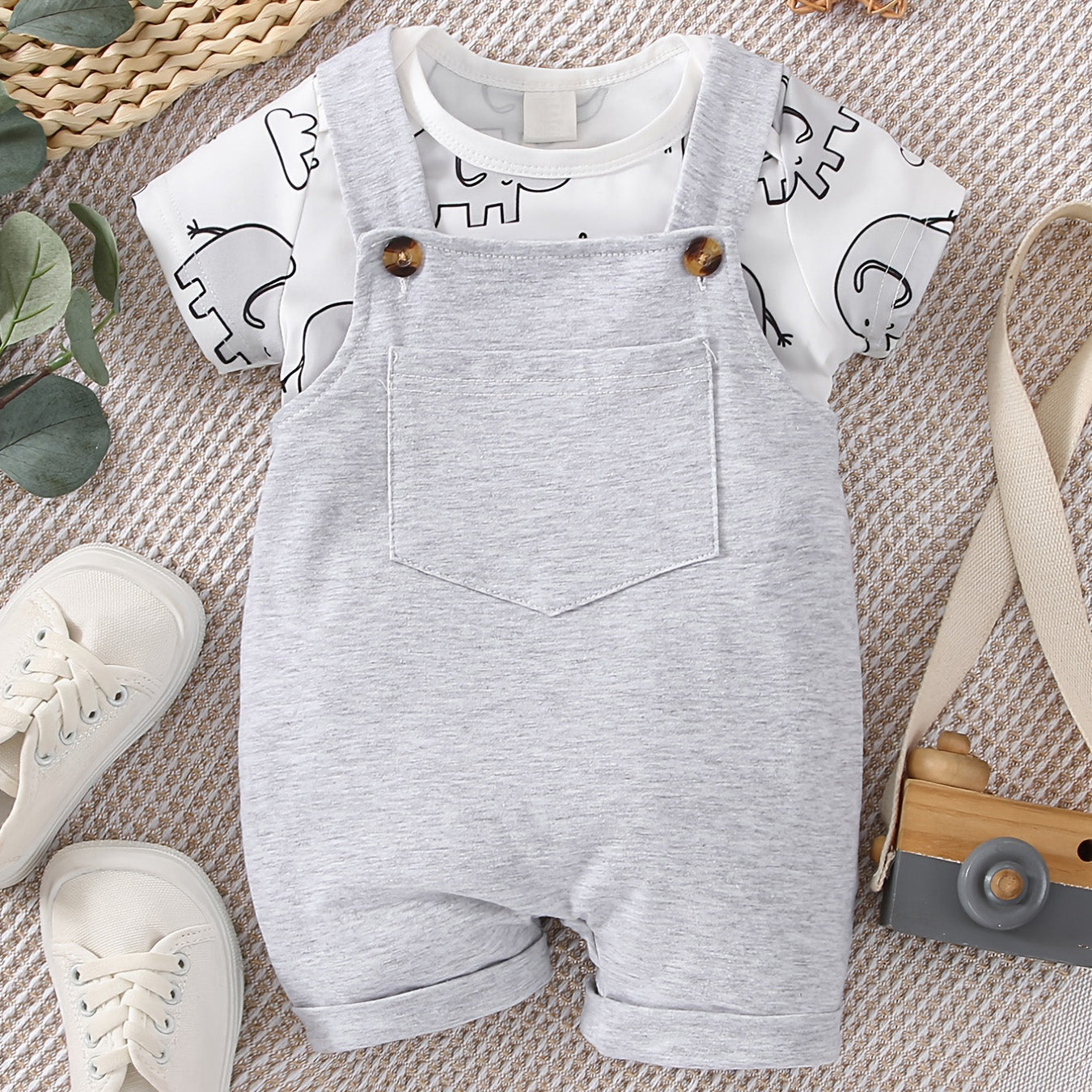 2PCS Lovely Elephant Printed Short Sleeve Baby Set