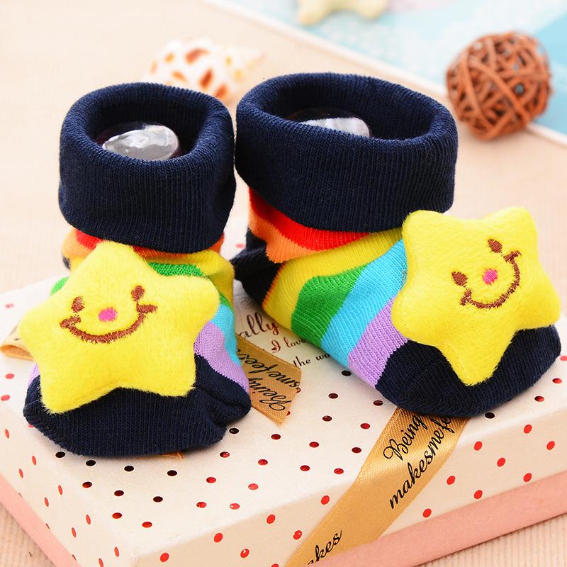 1 paire de chaussettes souples imprimées d'animaux mignons pour nouveau-né et bébé