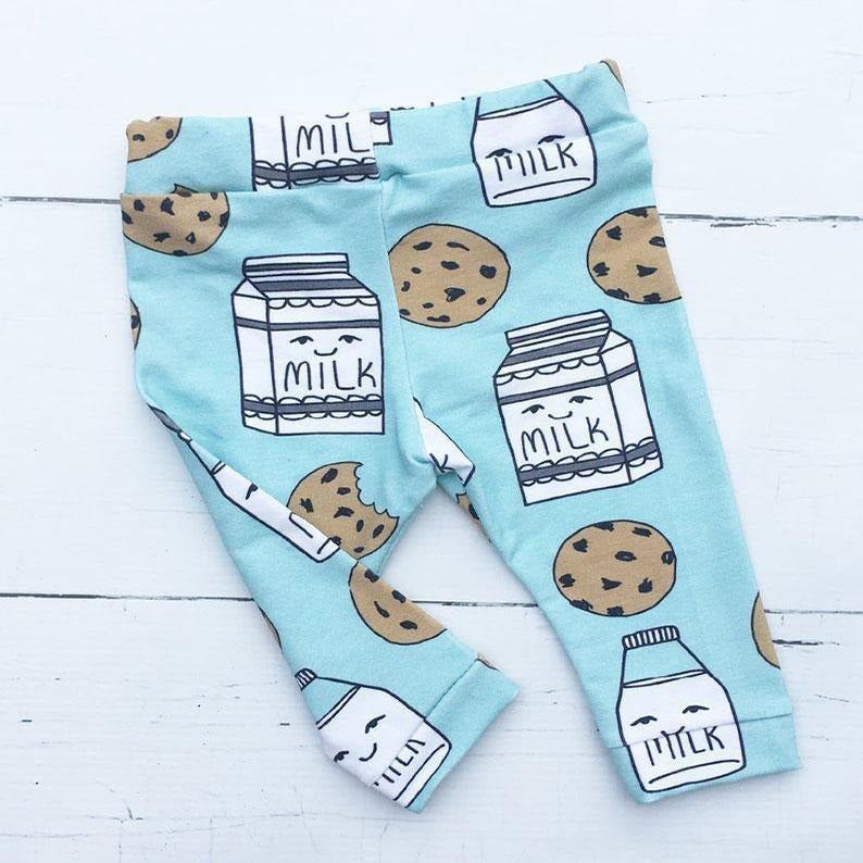 3PCS Boobie Monster Lettre Imprimé Barboteuse Avec Lait Imprimé Pantalon Bébé Ensemble