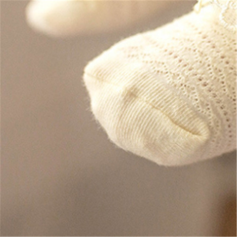 Chaussettes à volants en dentelle pour bébé fille