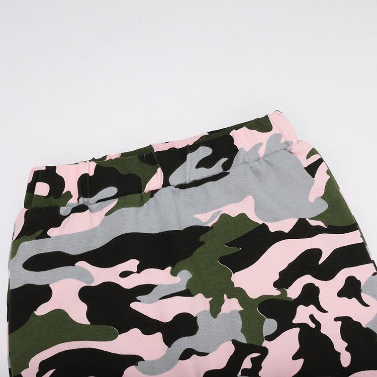 2PCS MAMA'S BESTIE Letter Printed Hoodie with Camouflage Pants Baby Set