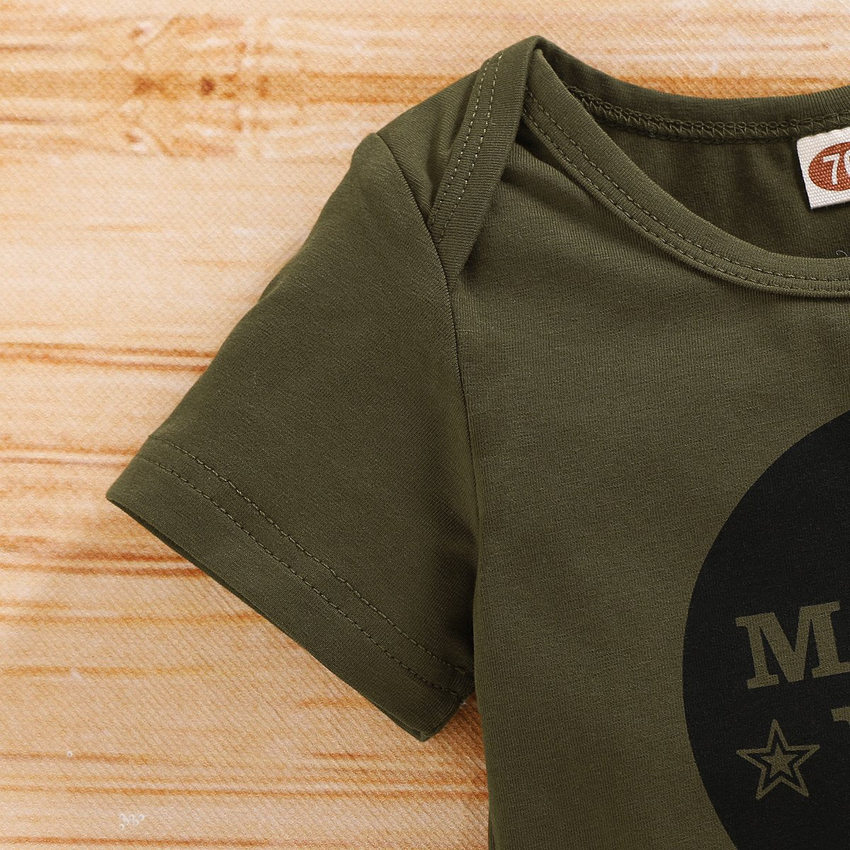 MAMA'S BOY Ensemble bébé imprimé camouflage