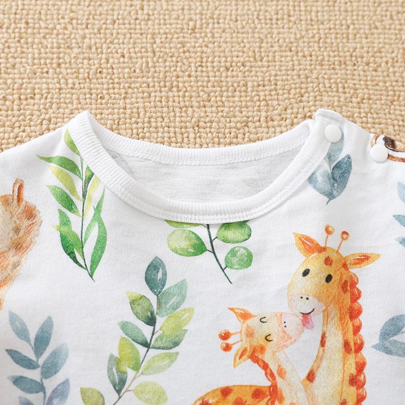 Mono de bebé con estampado de animales animados