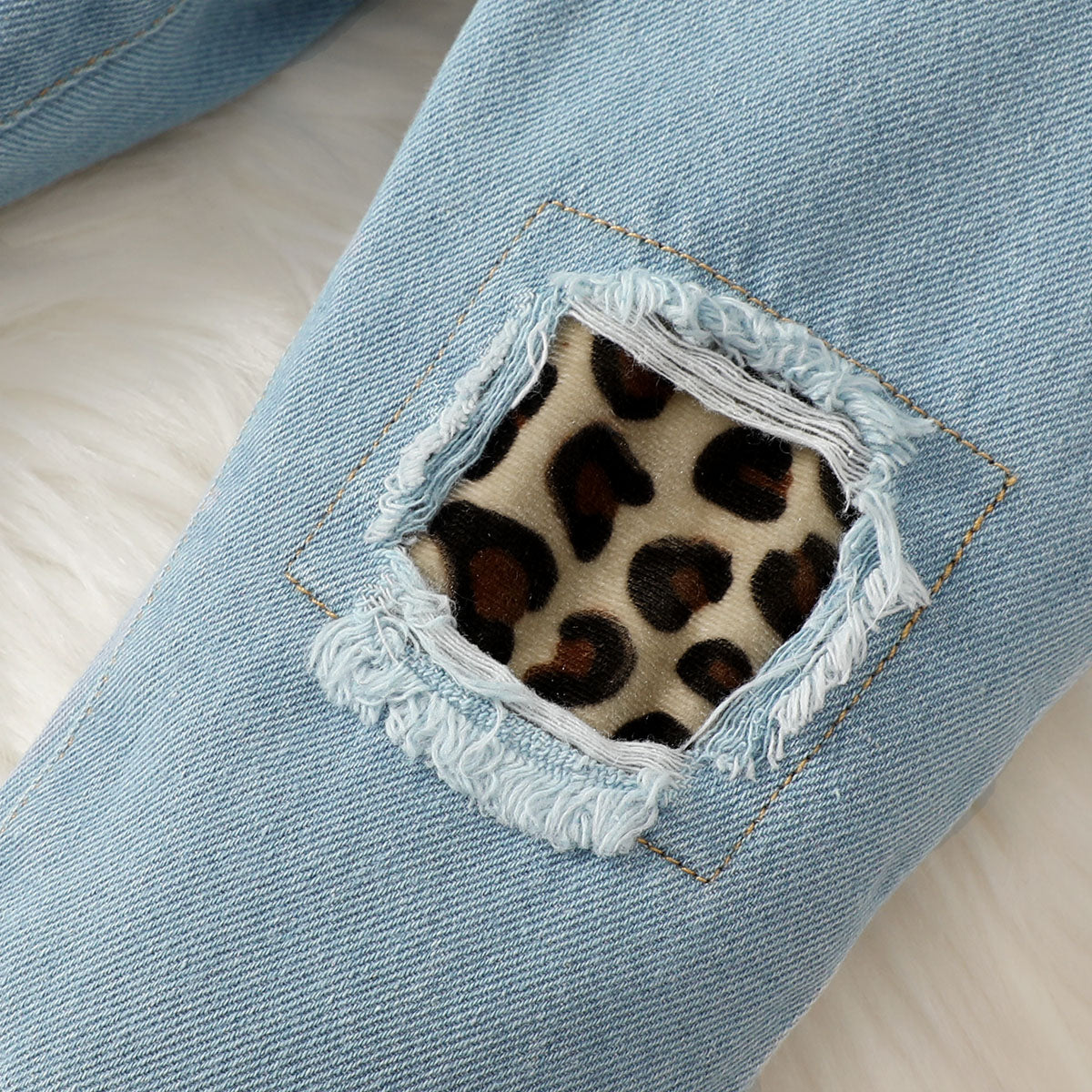 2PCS Cute Leopard Printed Baby Set