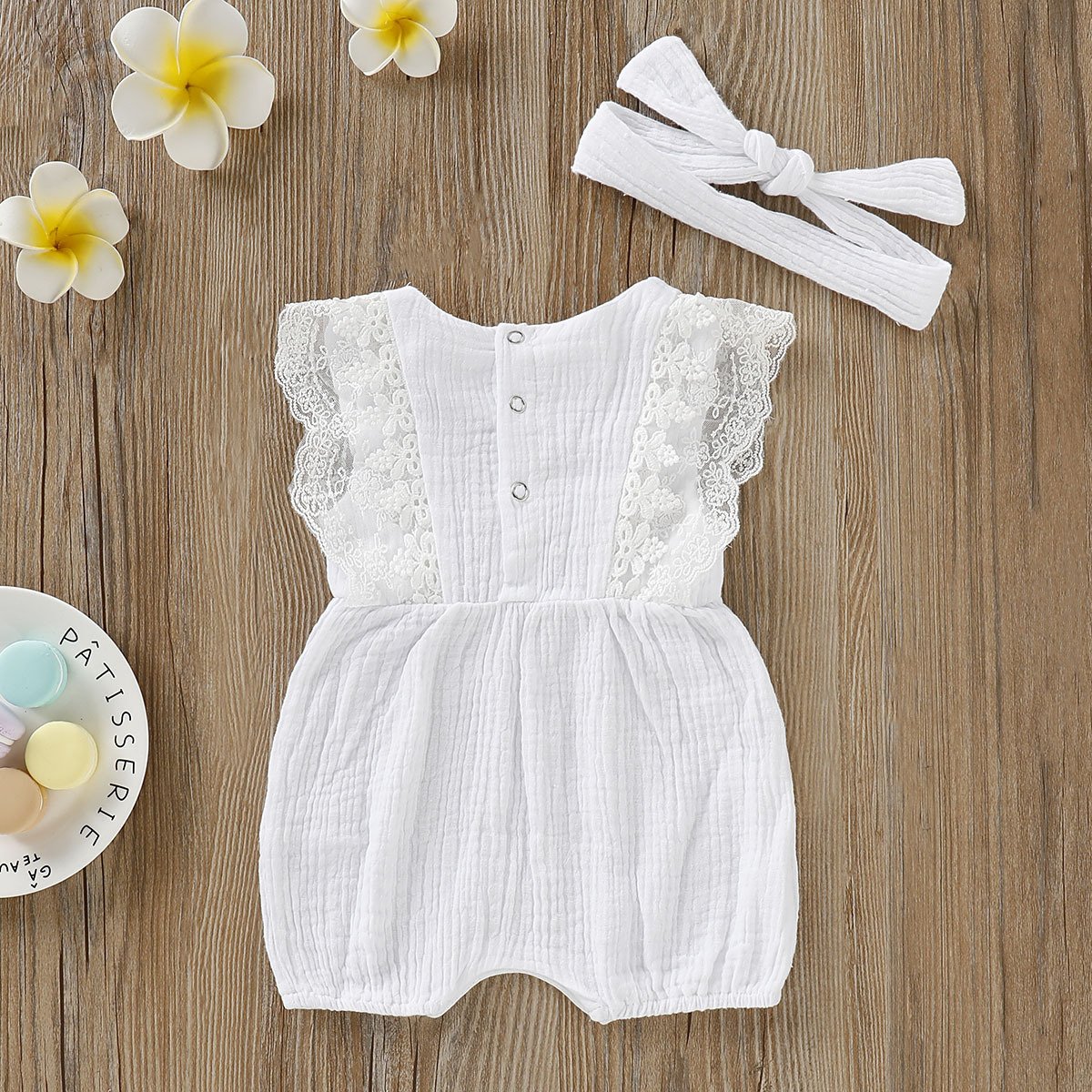 2PCS Lovely Lace Decor Baby Romper