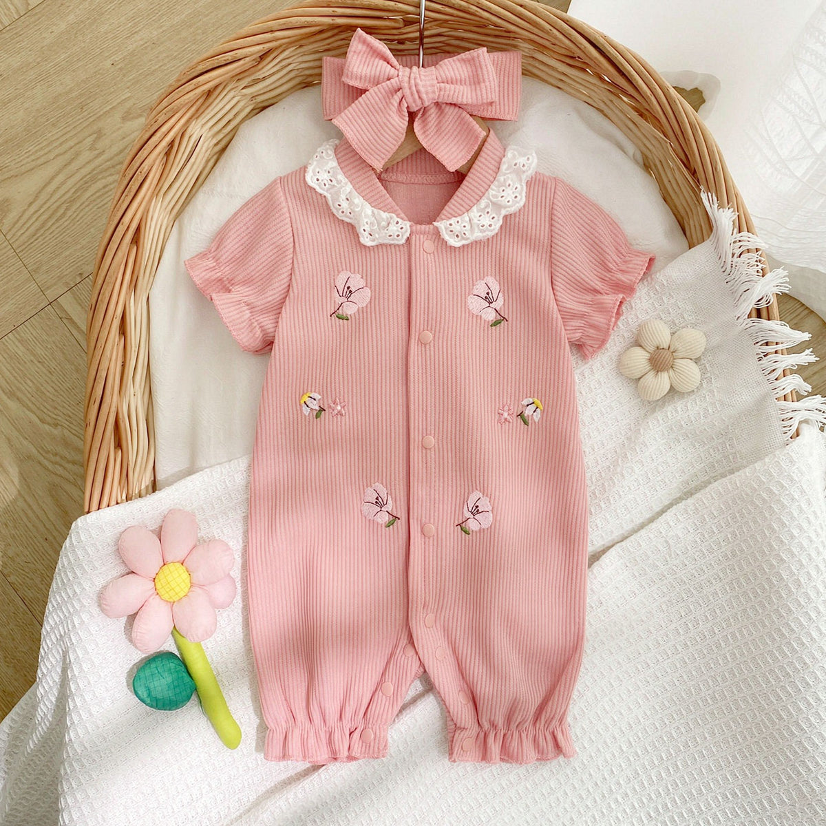 2PCS Pretty Floral Embroidery Short Sleeve Baby Girl Jumpsuit