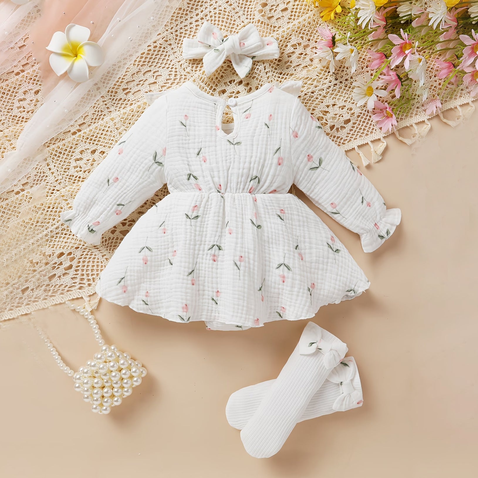 3PCS Fresh Floral Printed Ruffled Long Sleeve Baby Romper