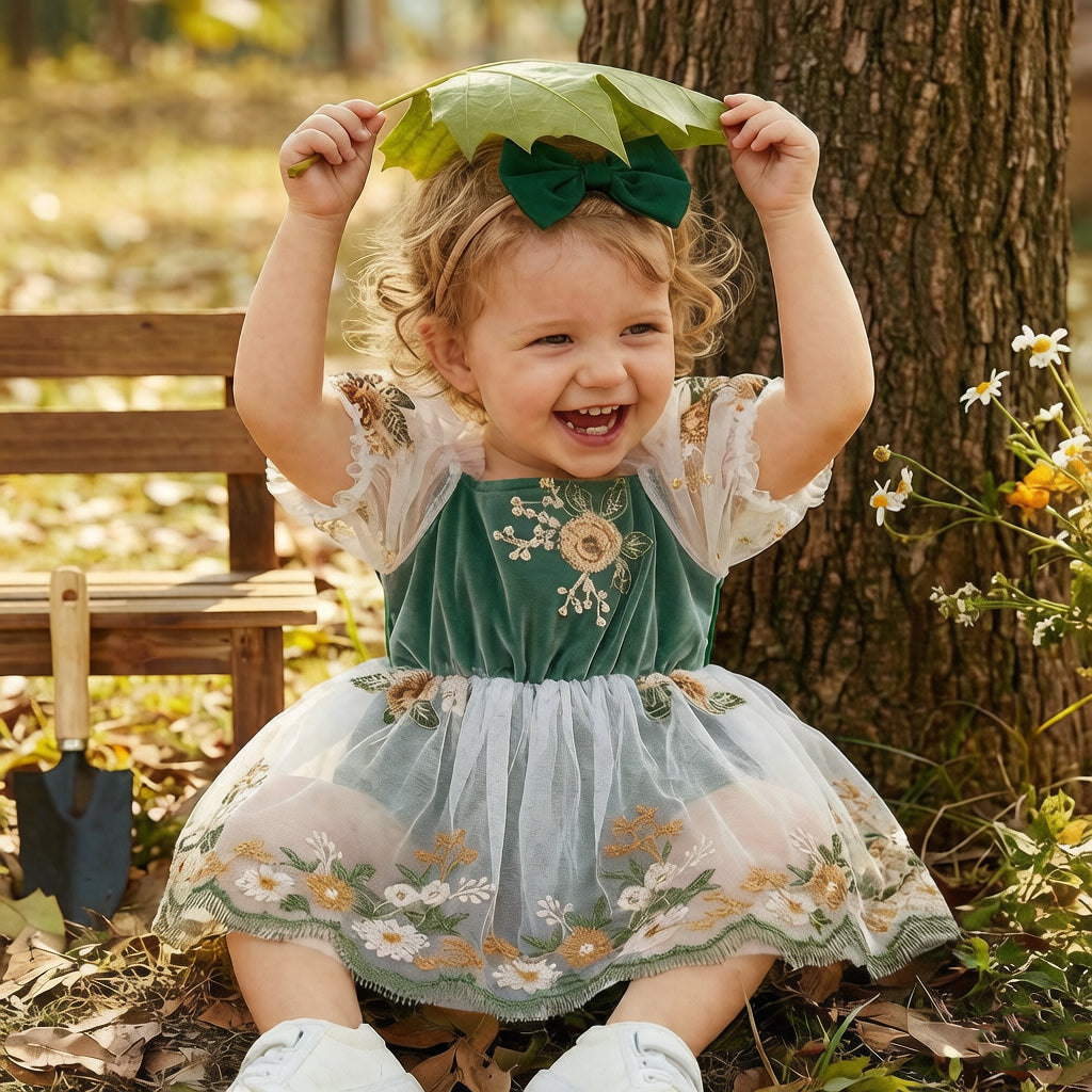 2PCS Graceful Floral Embroidery Short Sleeve Baby Romper