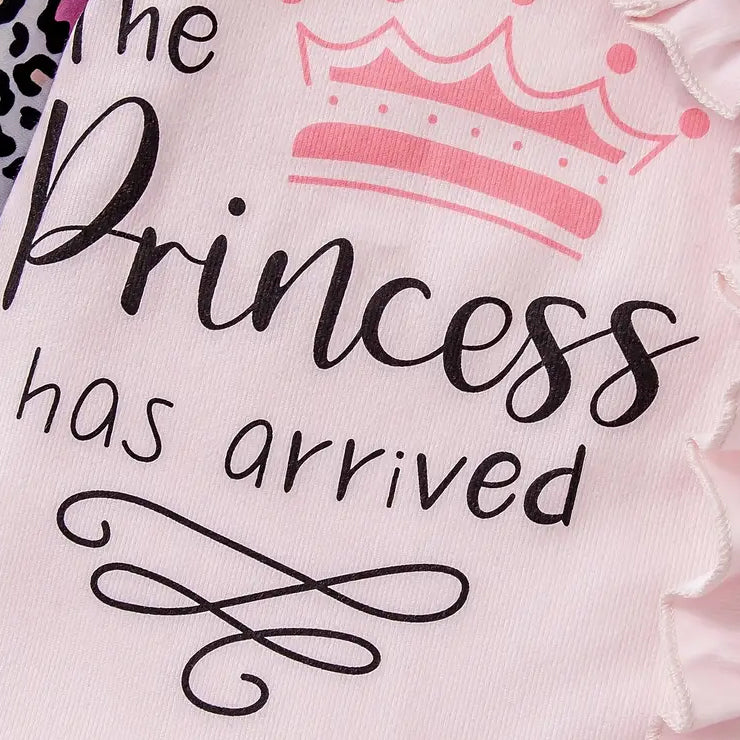 3PCS The Princess Has Arrived Letter Leopard Printed Baby Jumpsuit
