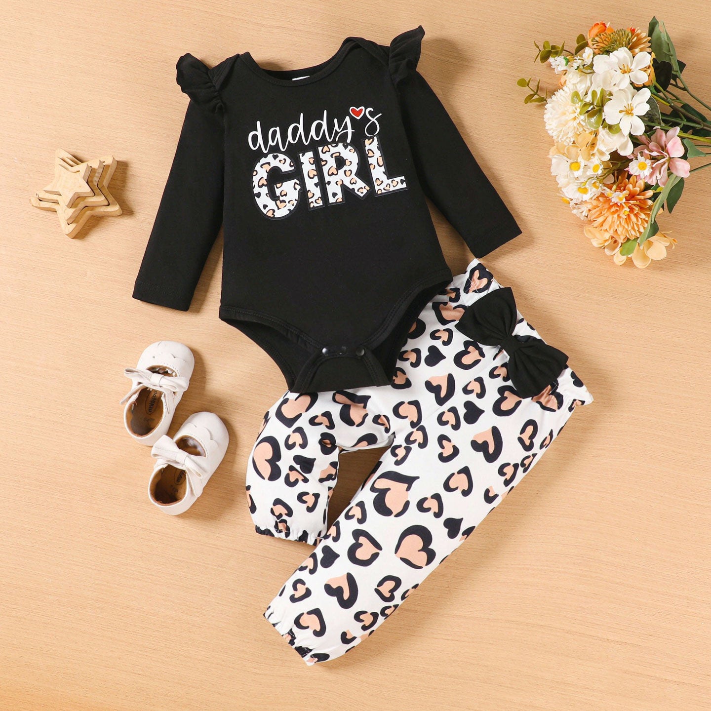 2PCS Stylish Daddy's Girl Letter Heart Print Long Sleeve Baby Set