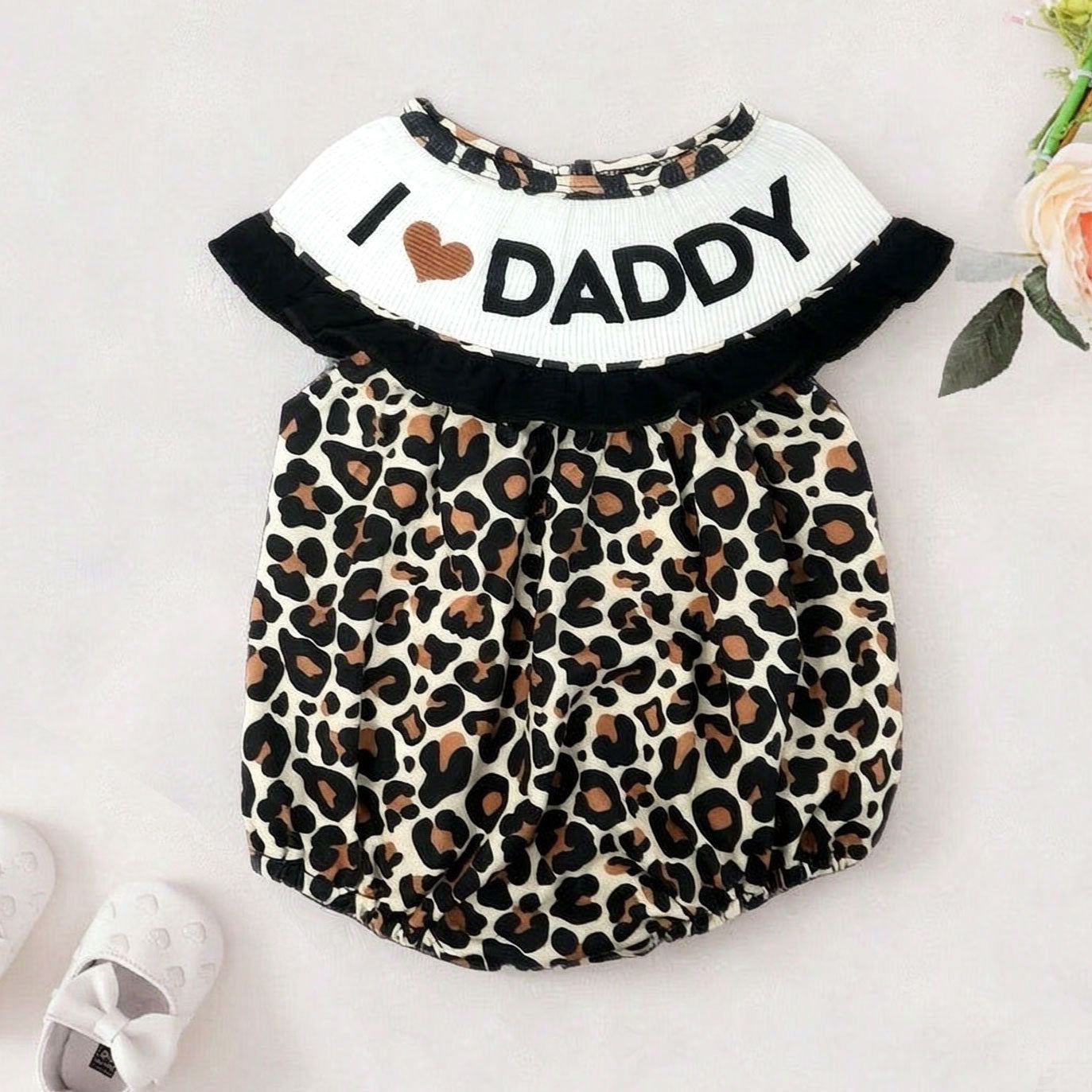 Sweet l Love Daddy Letter Leopard Printed Sleeveless Baby Romper