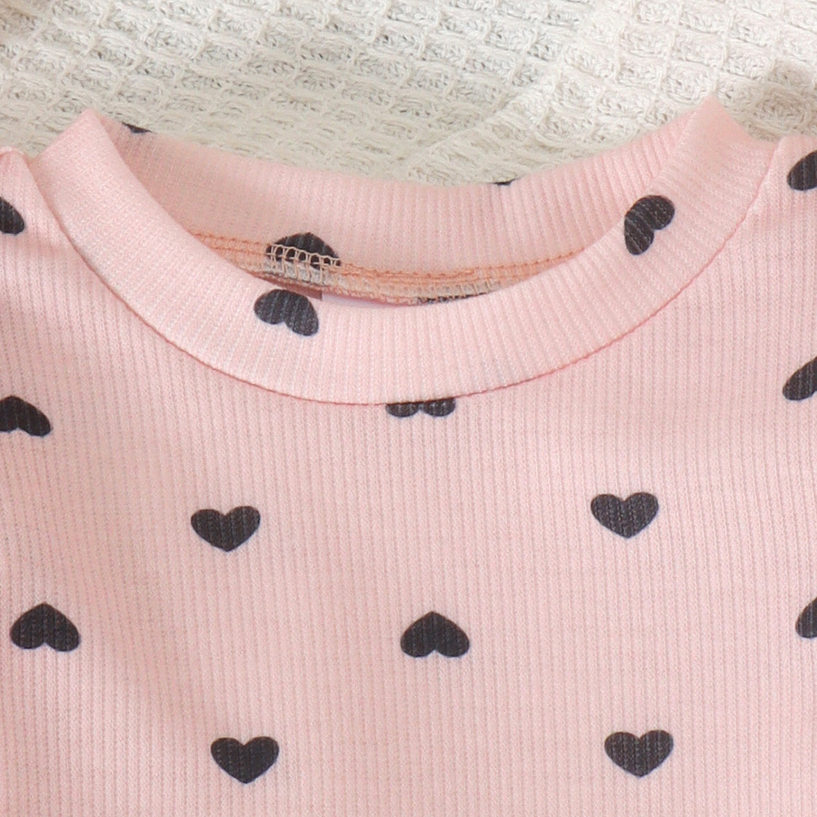 2PCS Pretty Baby Girl Heart Printed Bow Long Sleeve Set