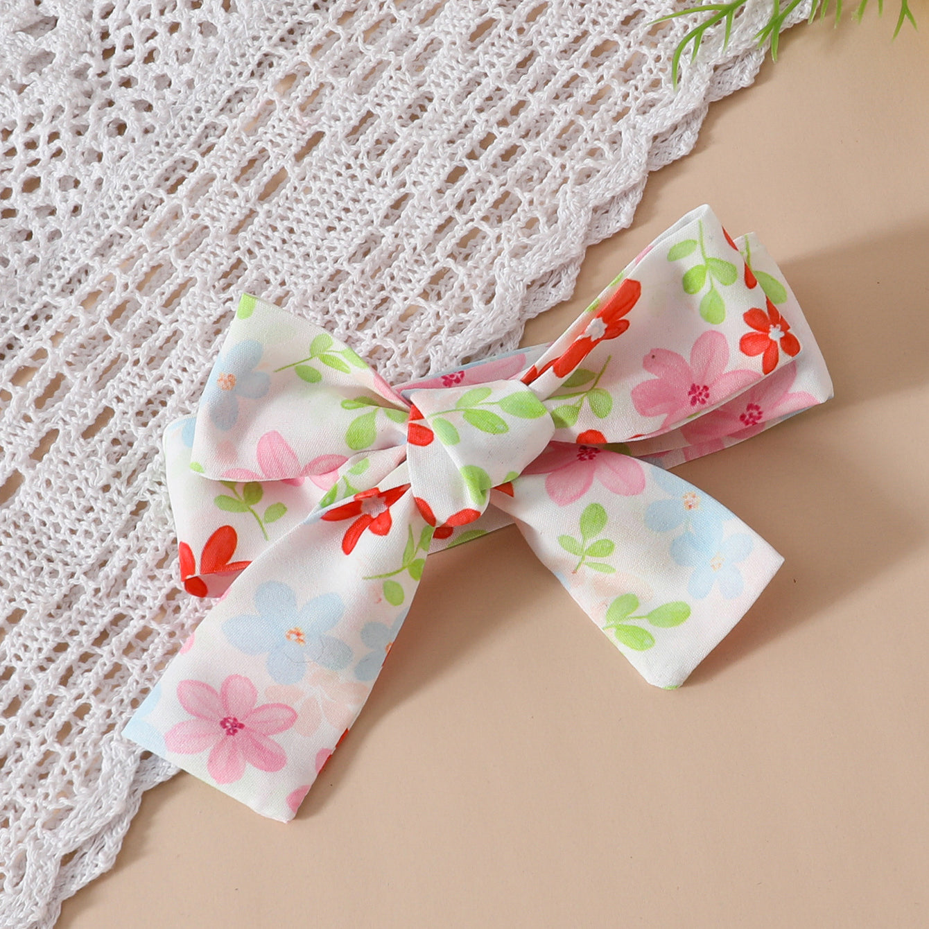 2PCS Pretty Floral Printed Bow Decoration Sleeveless Baby Romper