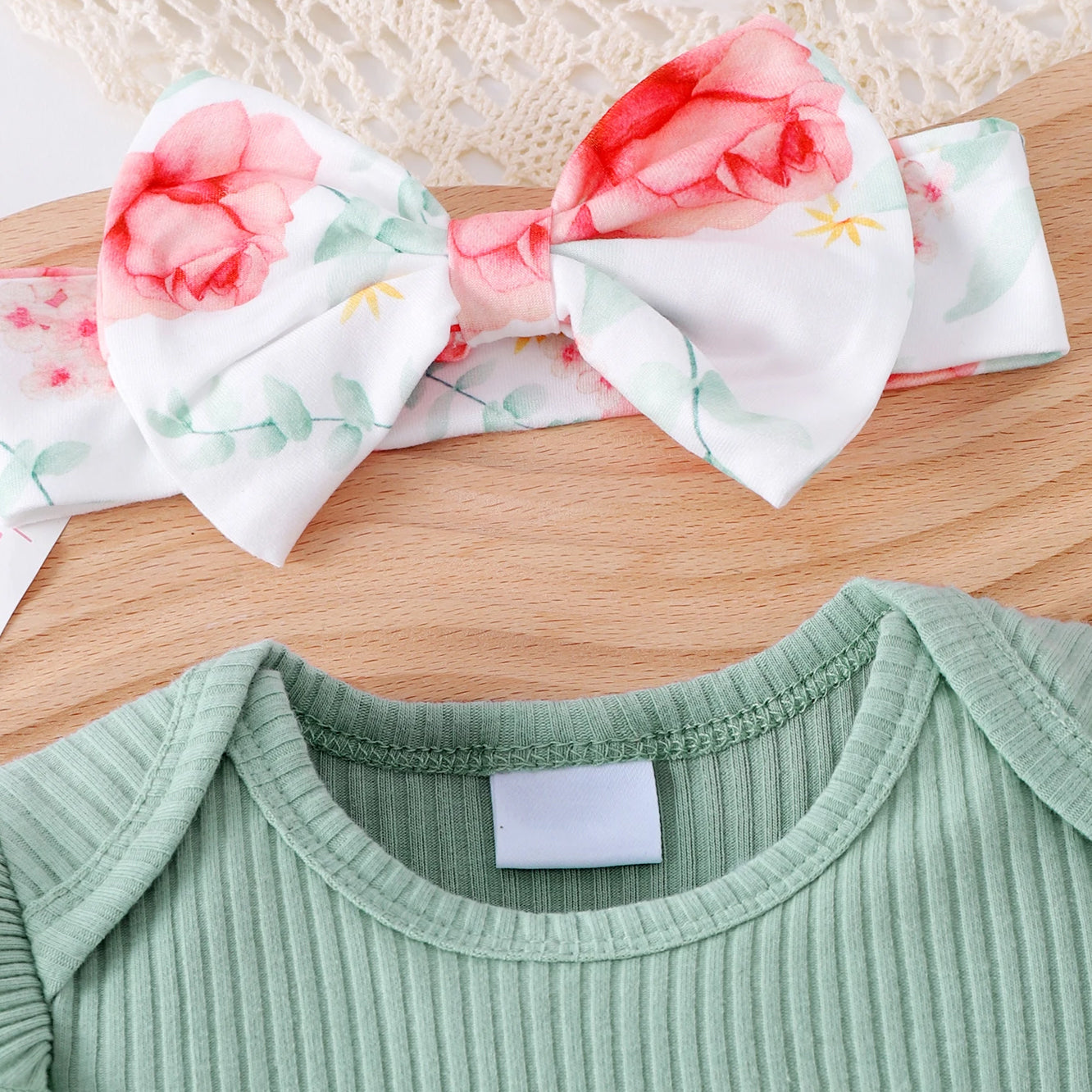 3PCS Adorable Floral Printed Bowknot Long Sleeve Baby Set