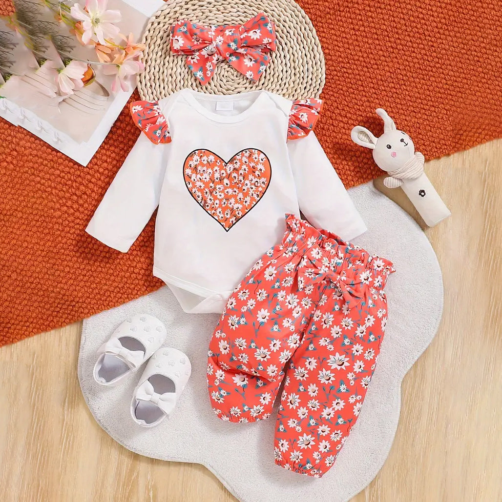 3PCS Cartoon Floral Heart Print Ruffled Long Sleeve Baby Set