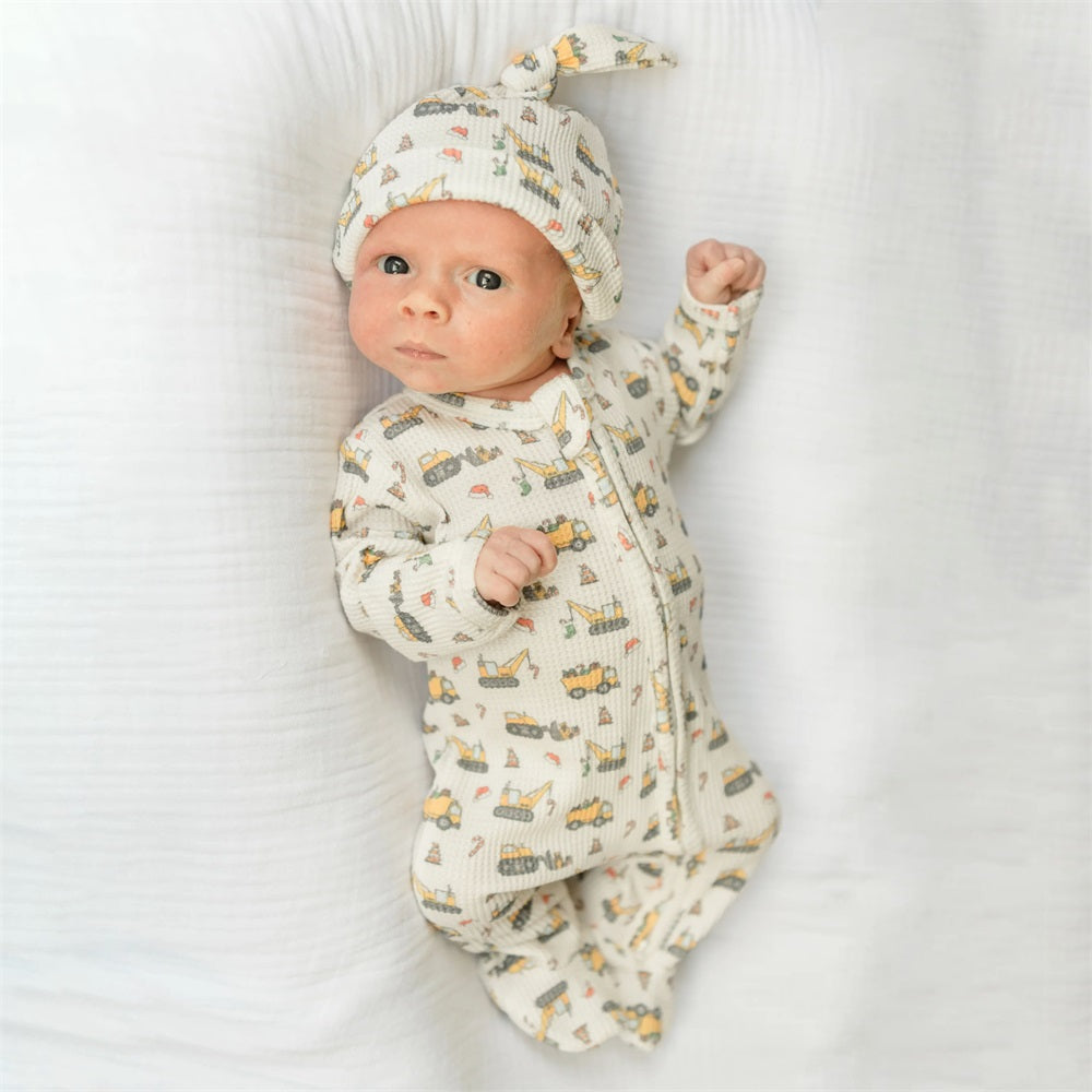 2PCS Santa's Work Zone Print Long Sleeve Baby Jumpsuit