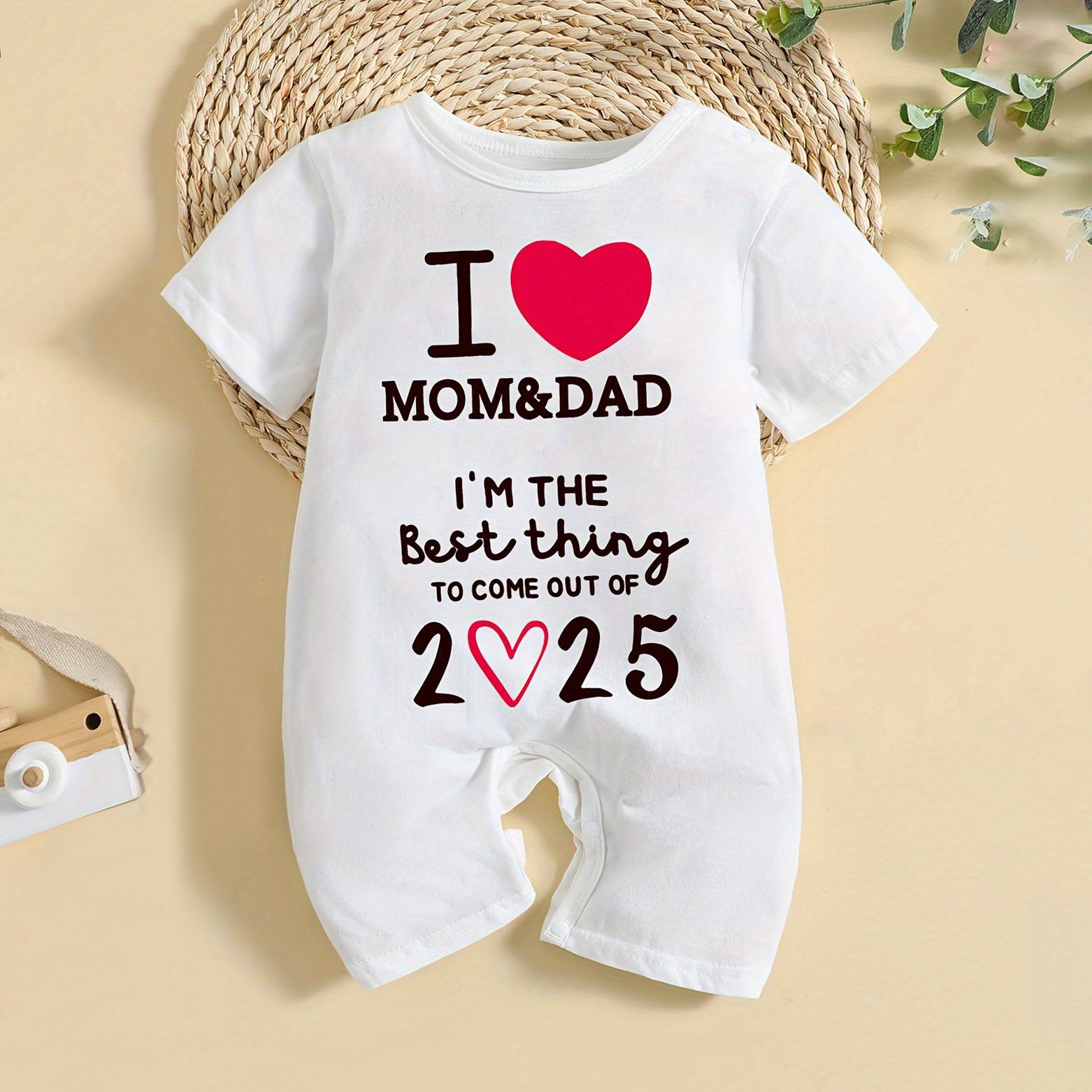 I Love Mom & Dad Letter Printed Short Sleeve Baby Jumpsuit