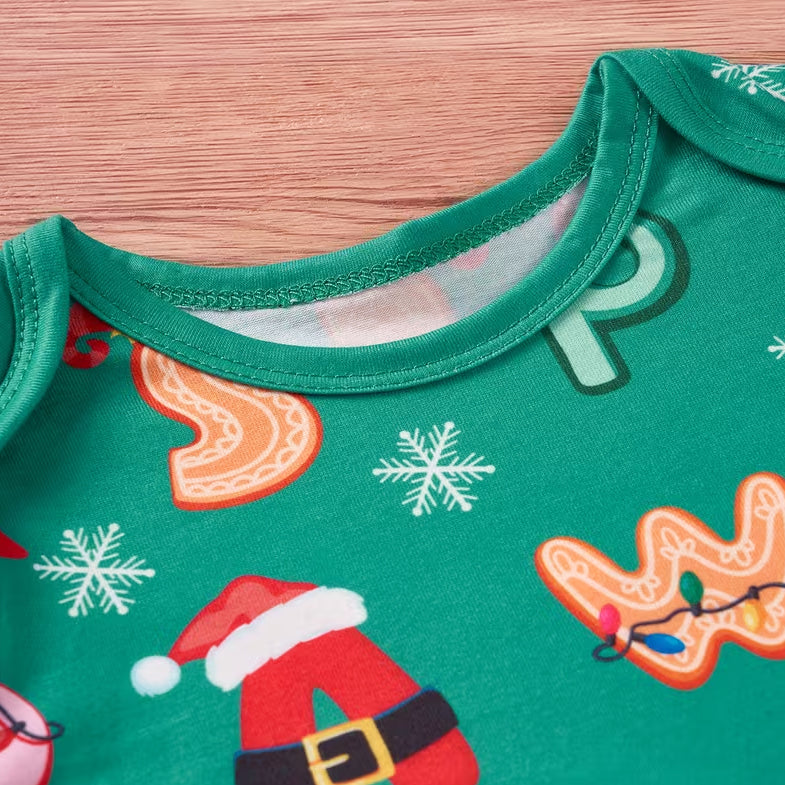 Lovely Cartoon Christmas Alphabet Print Long Sleeve Baby Jumpsuit