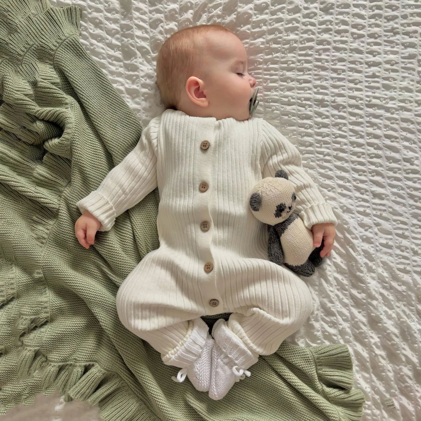 Comfy Solid Color Ribbed Knit Long Sleeve Baby Jumpsuit