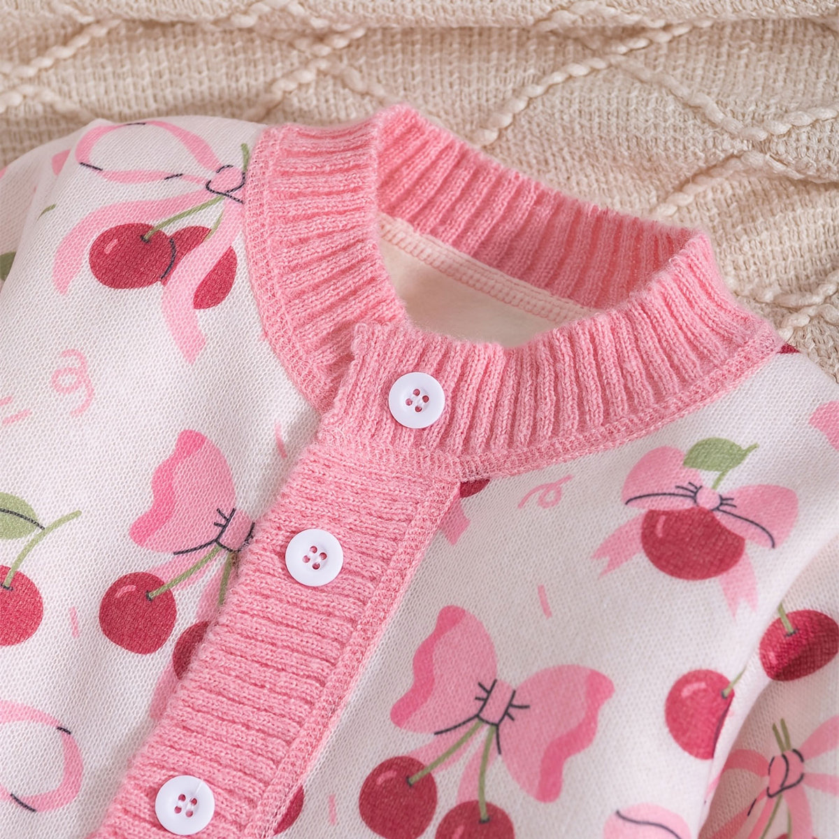 Sweet Strawberry and Bow Printed Knit Long Sleeve Baby Jumpsuit