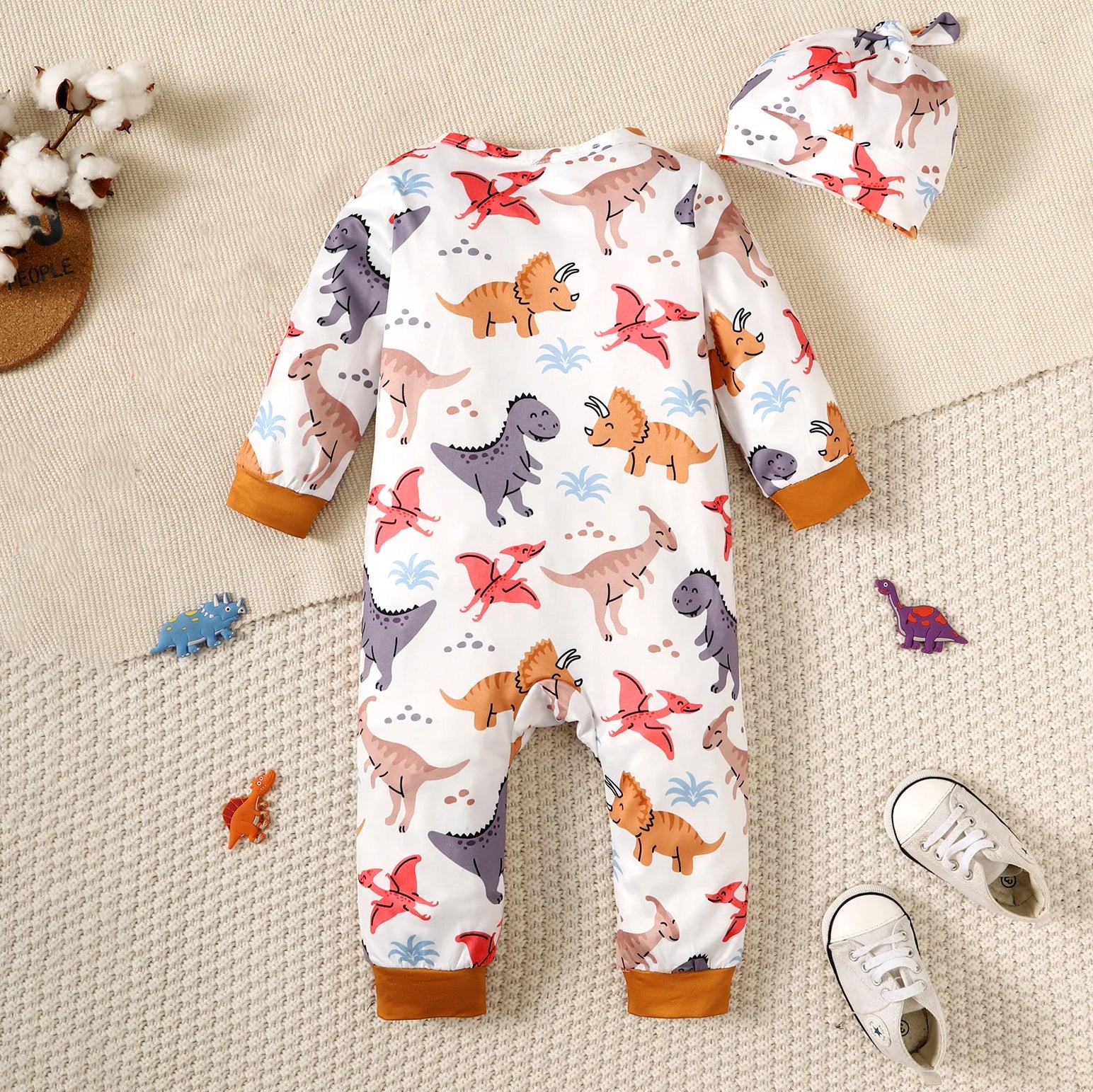 2PCS Cartoon Dinosaur Printed Long Sleeve Baby Jumpsuit