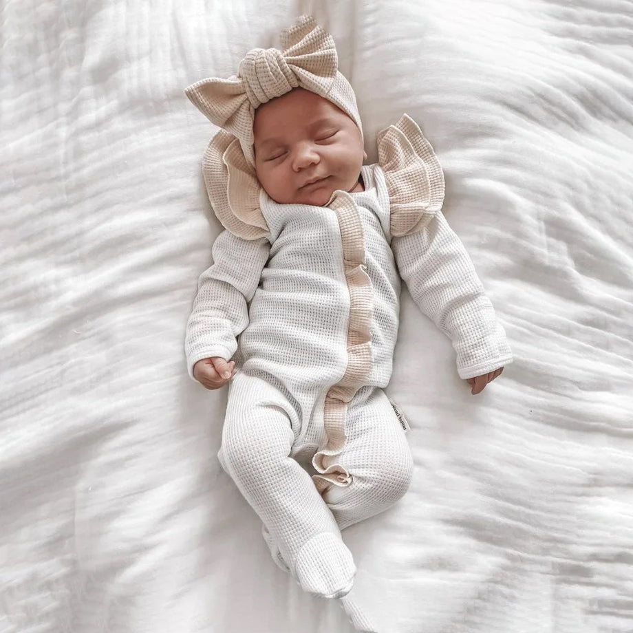 Sweet Waffle Solid Color Long Sleeve Zipper Baby Jumpsuit