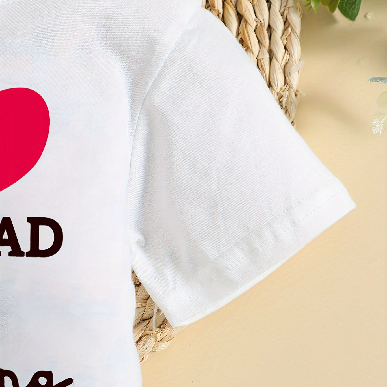 I Love Mom & Dad Letter Printed Short Sleeve Baby Jumpsuit