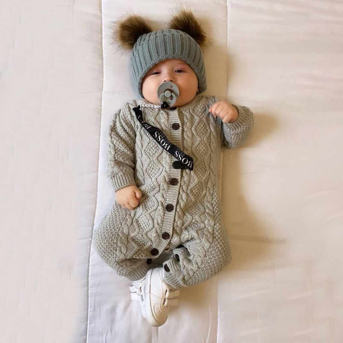 Comfy Solid Color Long Sleeve Knit Winter Baby Jumpsuit