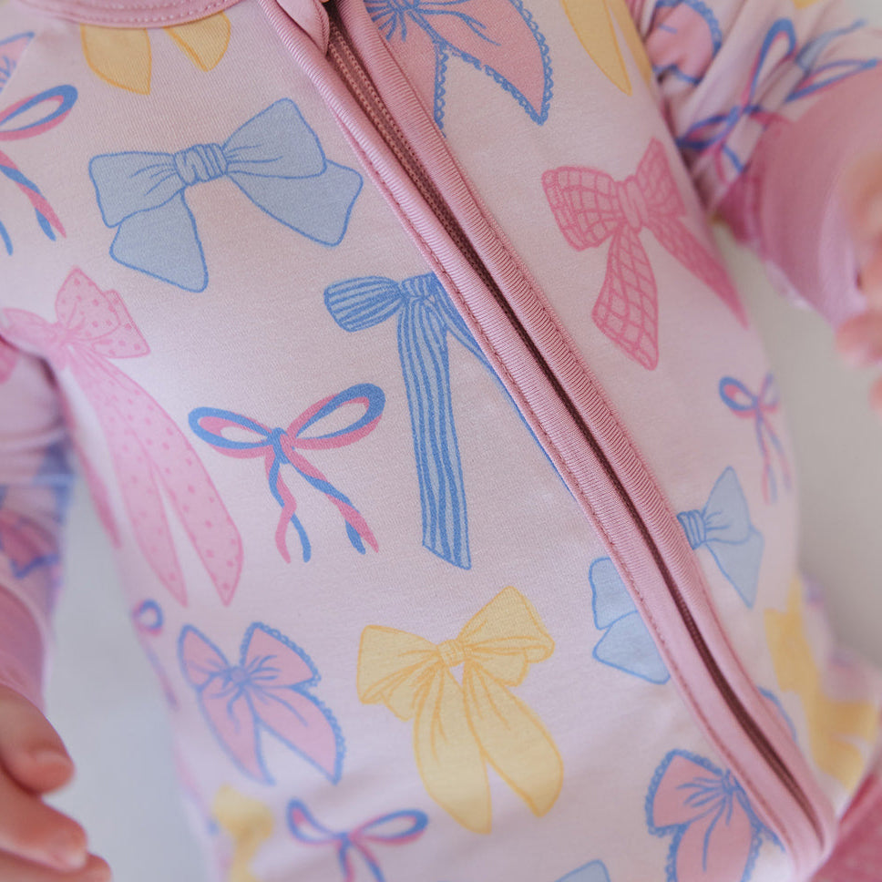 Cheerful Bow Printed Zipper Baby Girl Jumpsuit