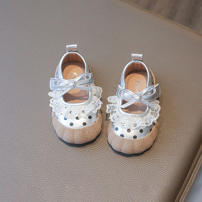 Sweet Lace Bow Polka Dot Hook And Loop Baby Shoes