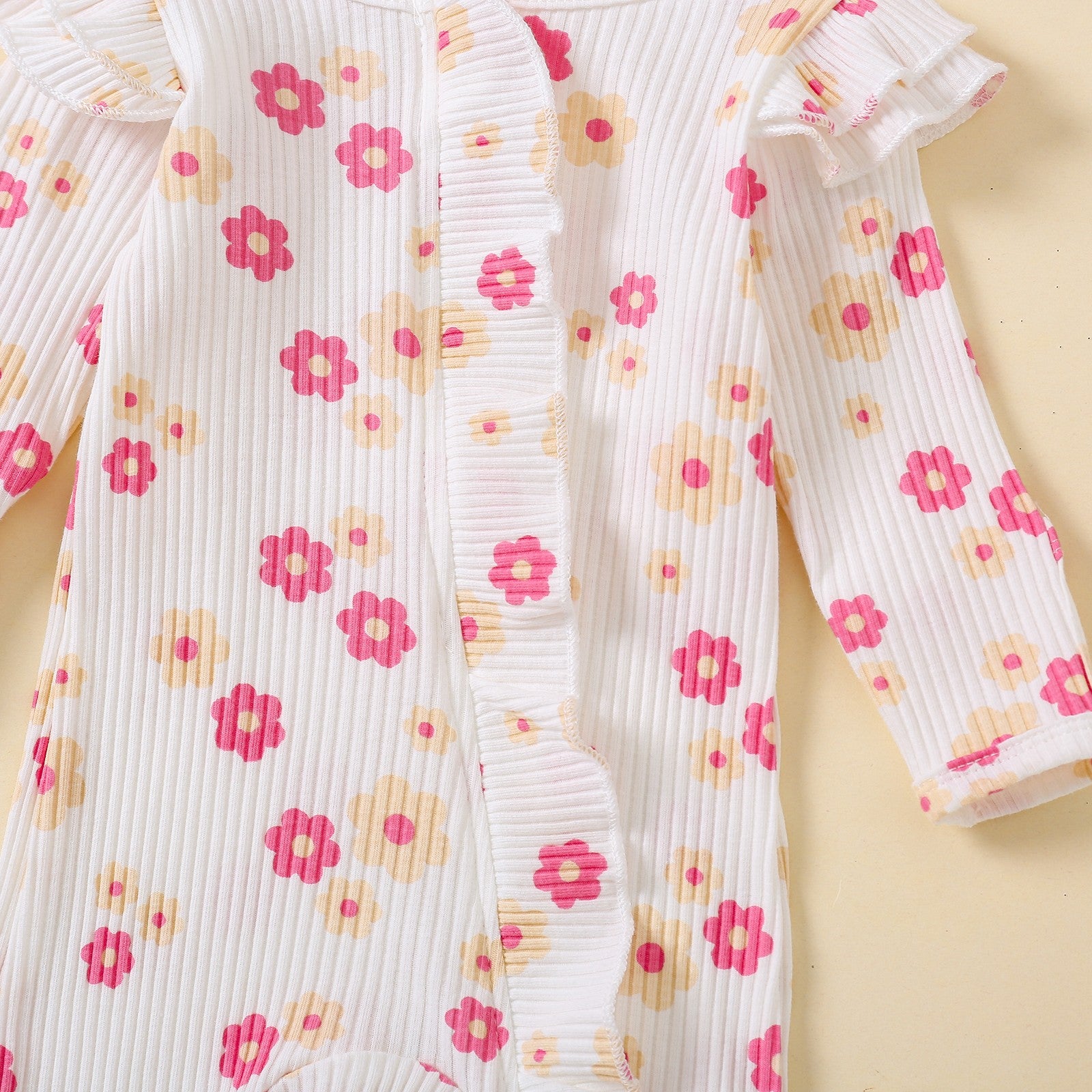 2PCS Sweet Floral Printed Ruffle Decor Long Sleeve Baby Jumpsuit