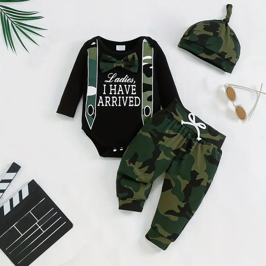 3PCS Ladies I Have Arrived Letter Camouflage Printed Baby Set