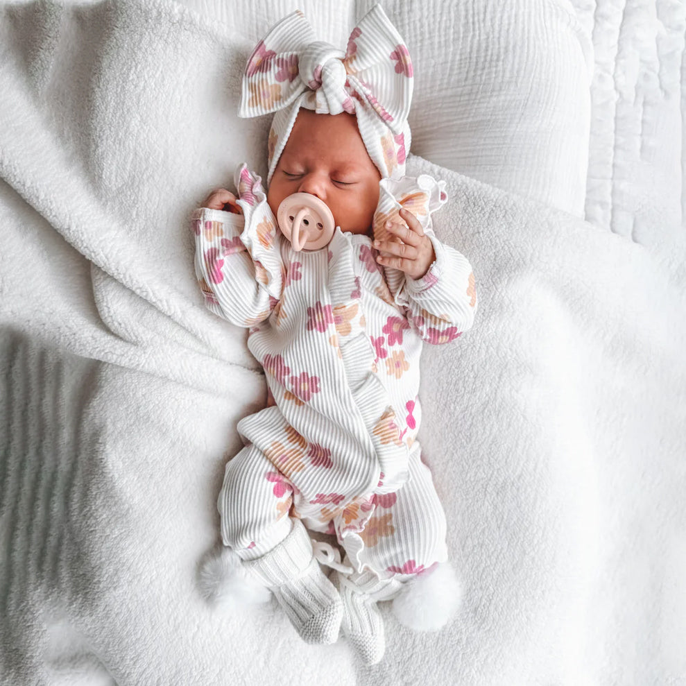 2PCS Sweet Floral Printed Ruffle Decor Long Sleeve Baby Jumpsuit