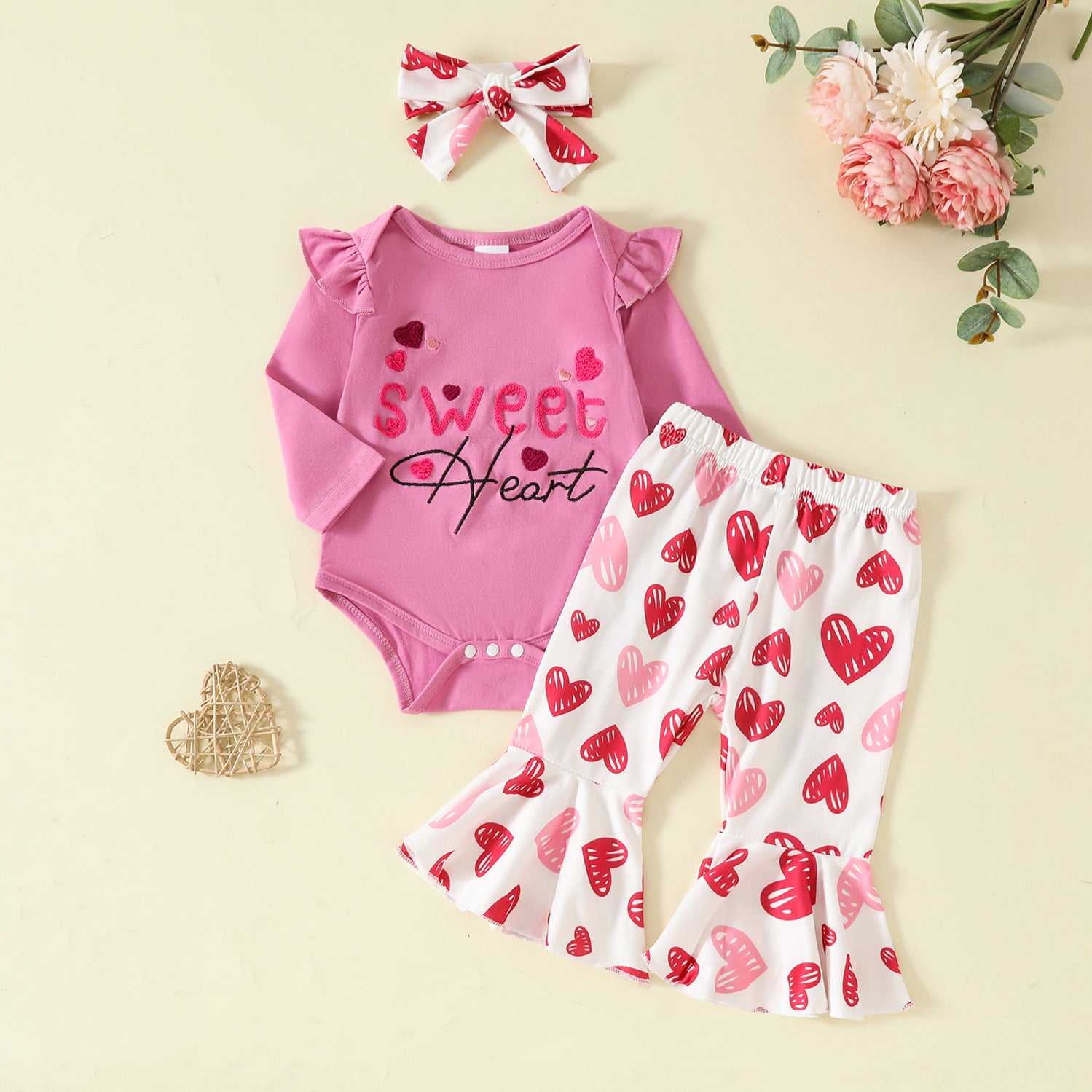 3PCS Embroidered Letter & Heart Print Long Sleeve Baby Set