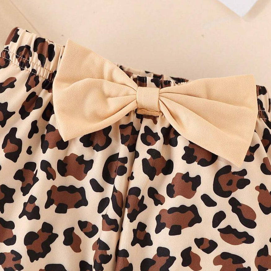 3PCS Refined Leopard Heart Printed Long Sleeve Baby Set