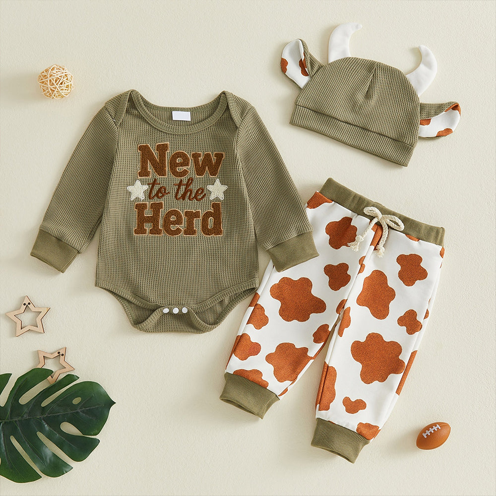 3PCS Cute New to The Herd Letter Applique Cow Print Baby Set