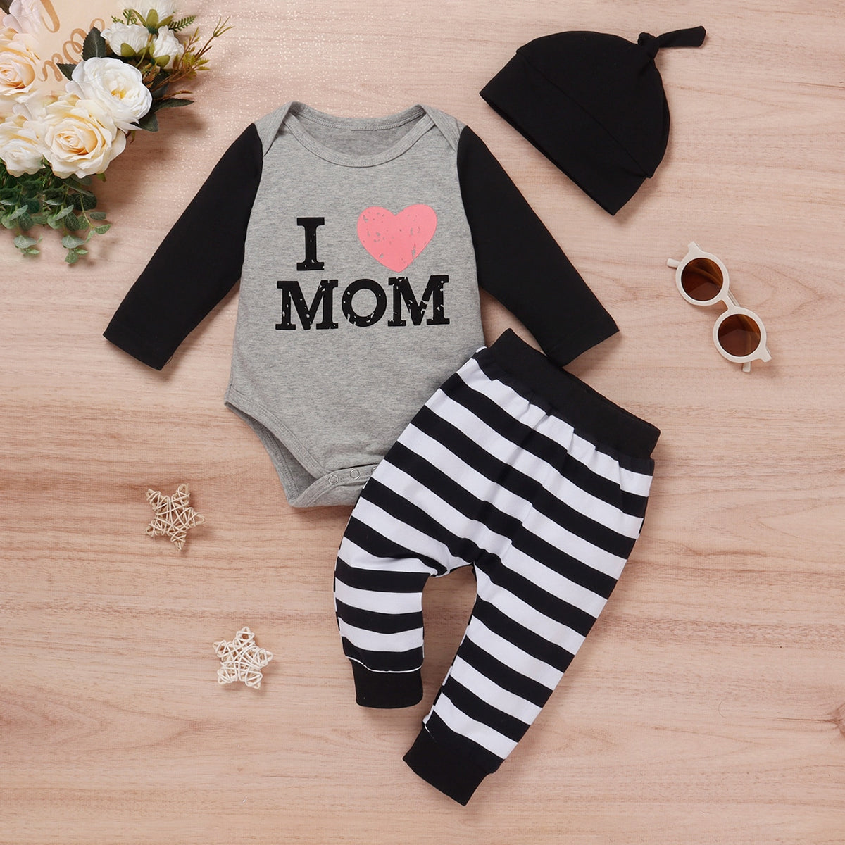 3PCS I Love Mom Letter Stripe Print Baby Set