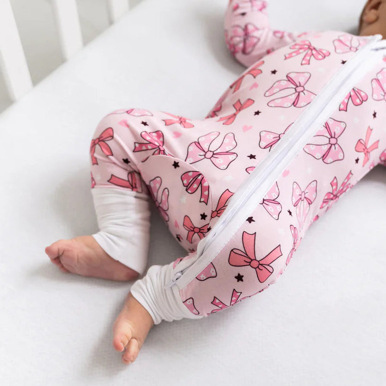 Cheerful Bow Print Zipper Long Sleeve Baby Jumpsuit