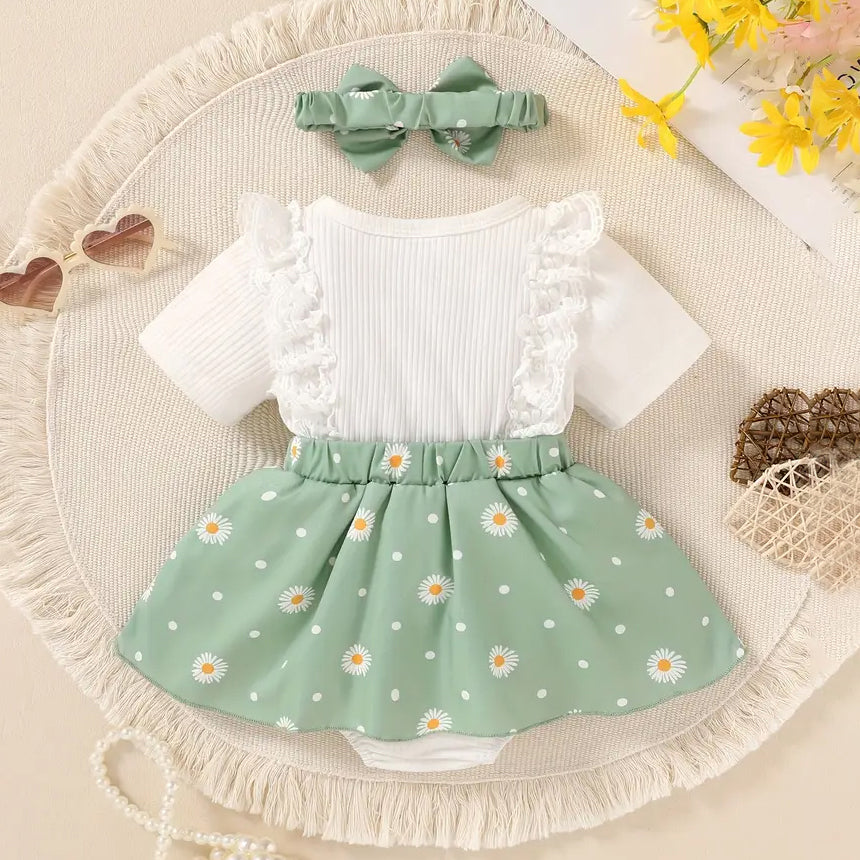 2PCS Stylish Daisy Letter Print Short Sleeve Baby Romper