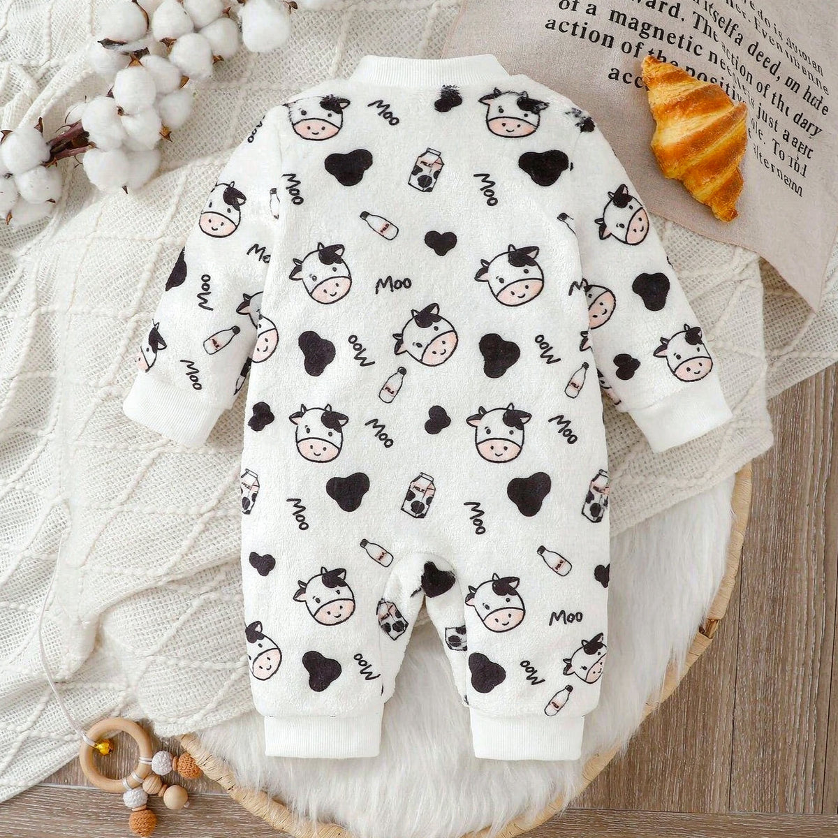 Lovely Cow Milk Bottle Print Long Sleeve Zipper Baby Fleece Jumpsuit